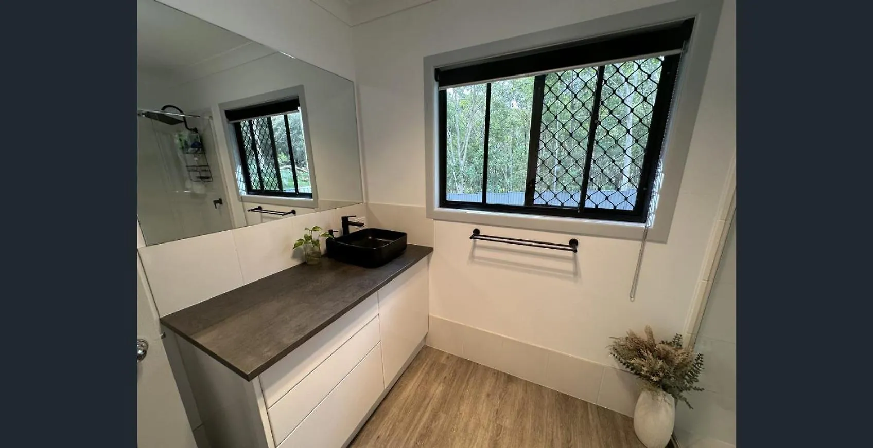 Holiday home Island Haven Wood Villa Russell Island